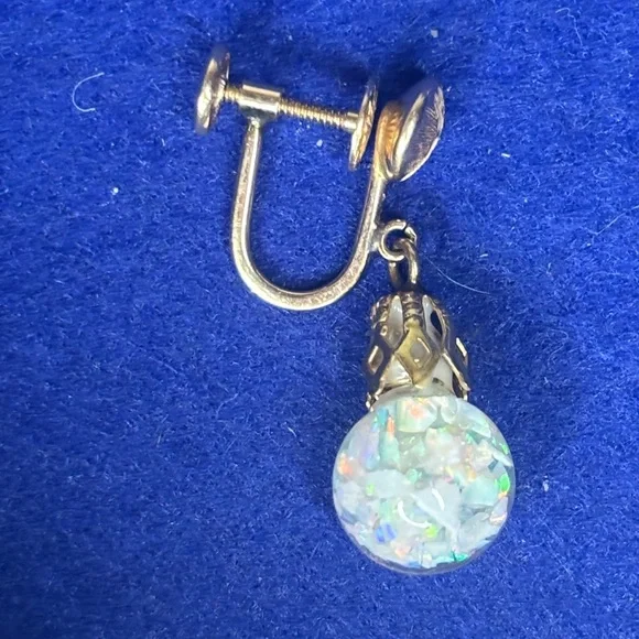 14k Gold Floating Opal Screwback Earrings - Picture 4 of 7